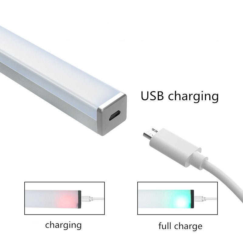 Luz LED con sensor de movimiento, carga USB